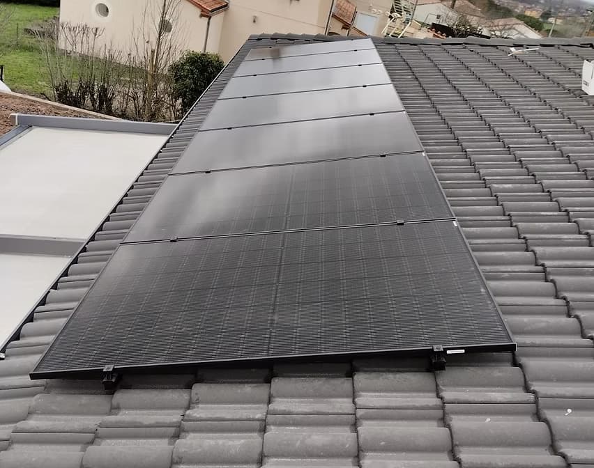 Installation de panneaux solaires